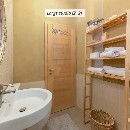 Iq Wood Appartement