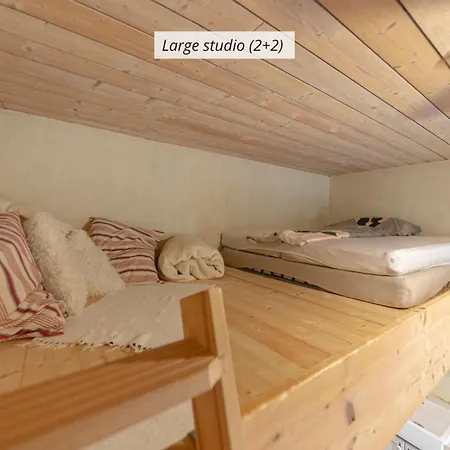 Apartment Iq Wood Ljubljana